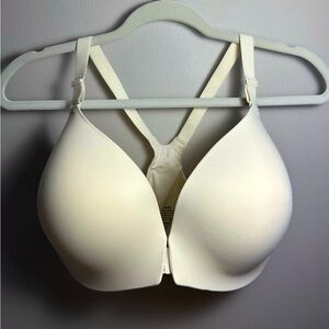 NWOT! 38DDD Cream SOMA Front Close Racerback Bra